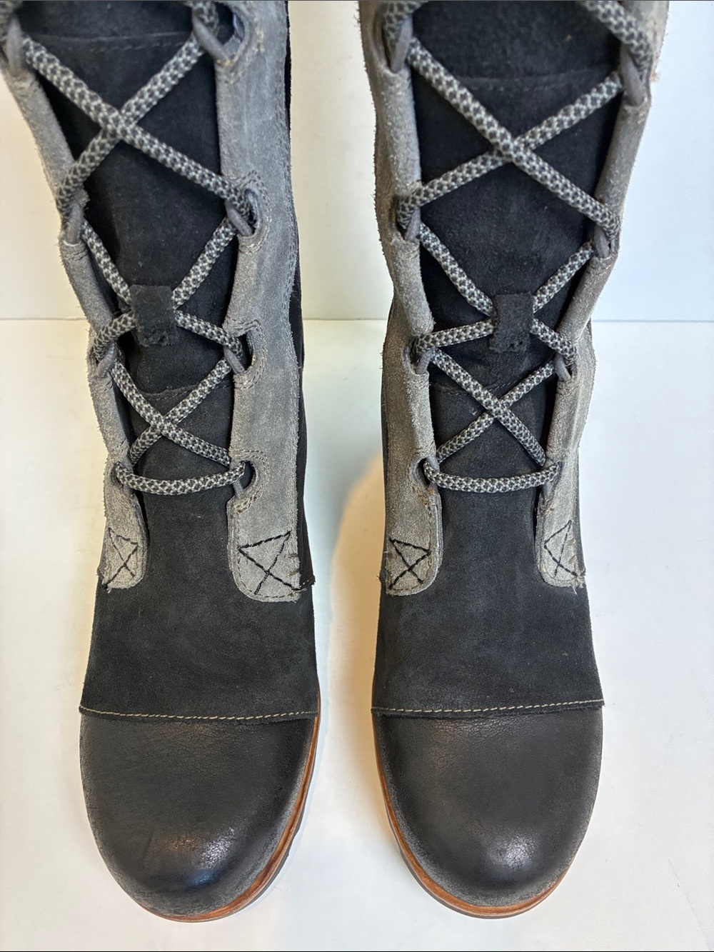 Sorel Cate the Great Wedge Lace Up Moto Rare Black Grey Gray Knee High Boots 9 - Picture 13 of 16